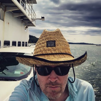 9696C01E-98A1-40FD-8CA9-16655FF468EA